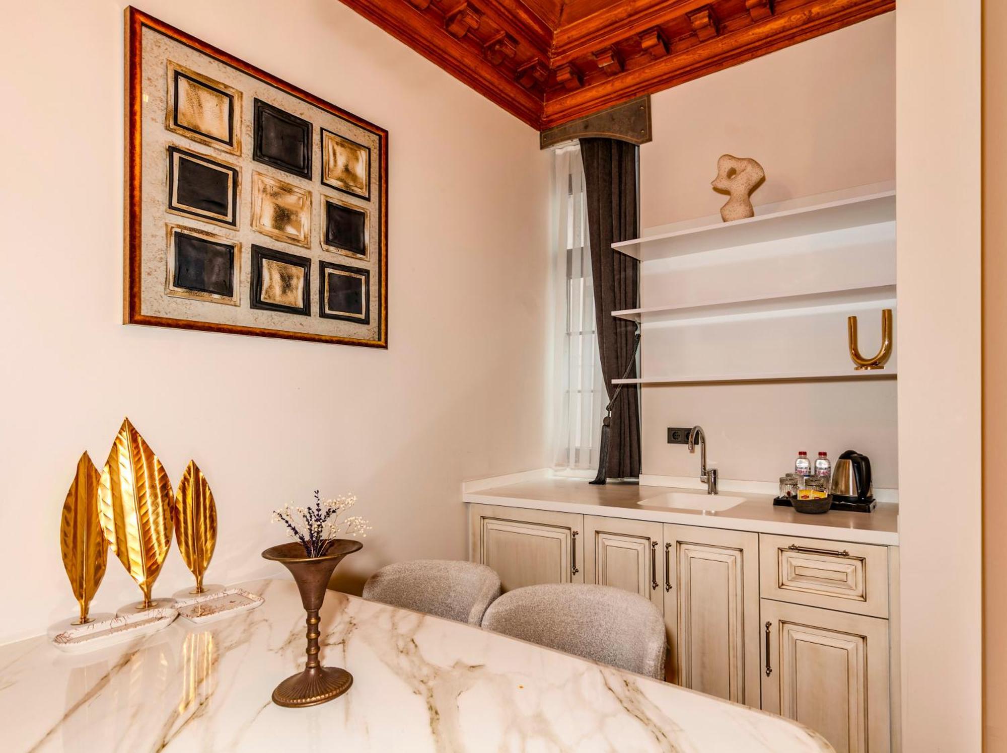 Elmira Pera Hotel & Spa - Special Class Istanbul Exteriör bild