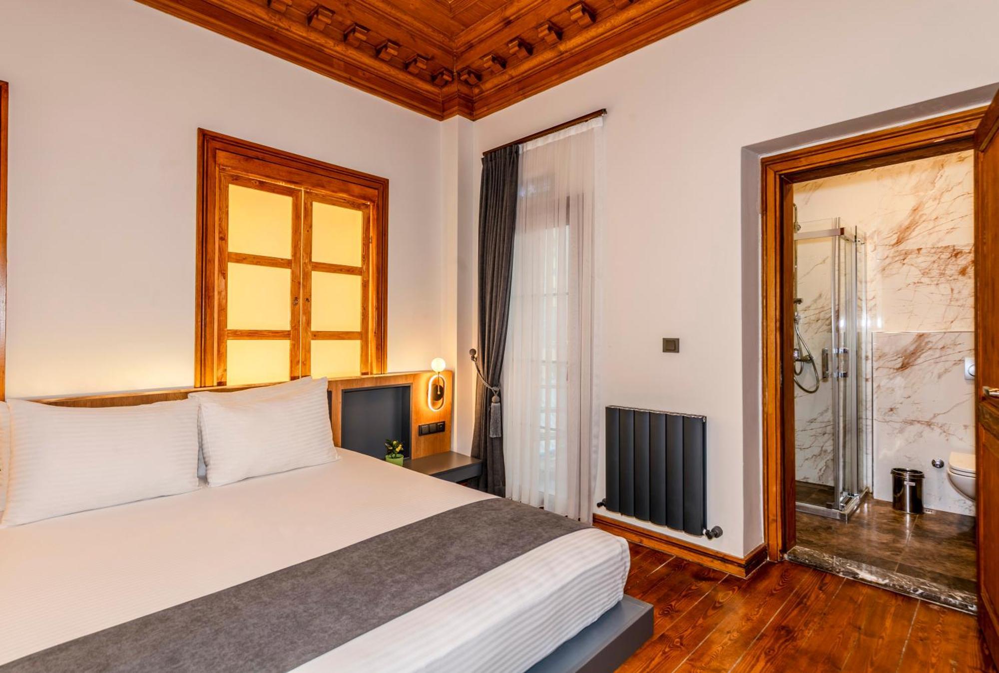 Elmira Pera Hotel & Spa - Special Class Istanbul Exteriör bild
