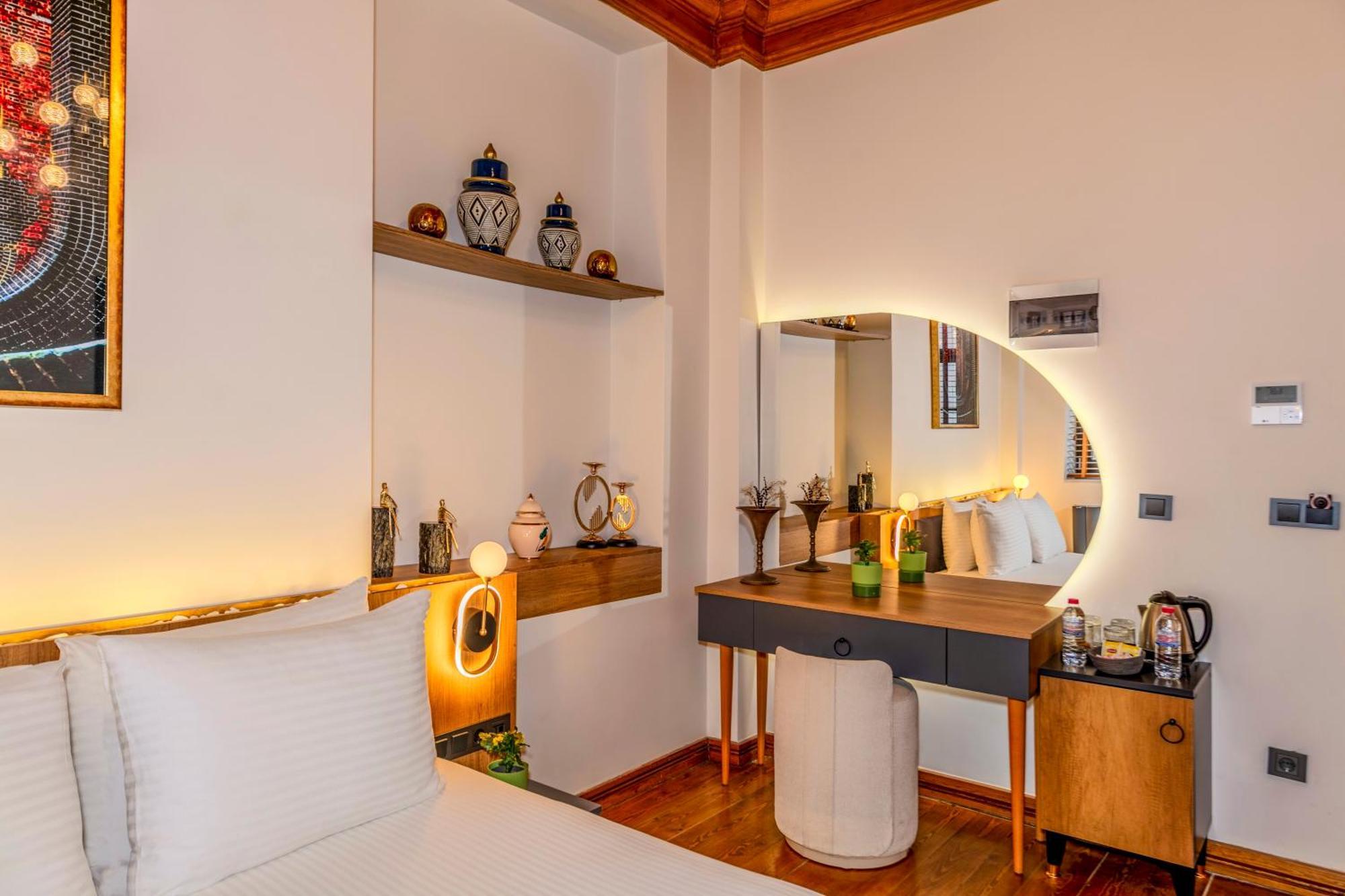 Elmira Pera Hotel & Spa - Special Class Istanbul Exteriör bild